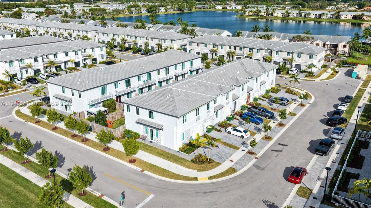 11919 SW 247 Ter, Homestead, FL 33032 Photo