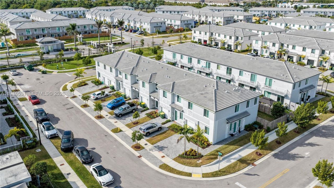 11919 SW 247 Ter, Homestead, FL 33032 Photo