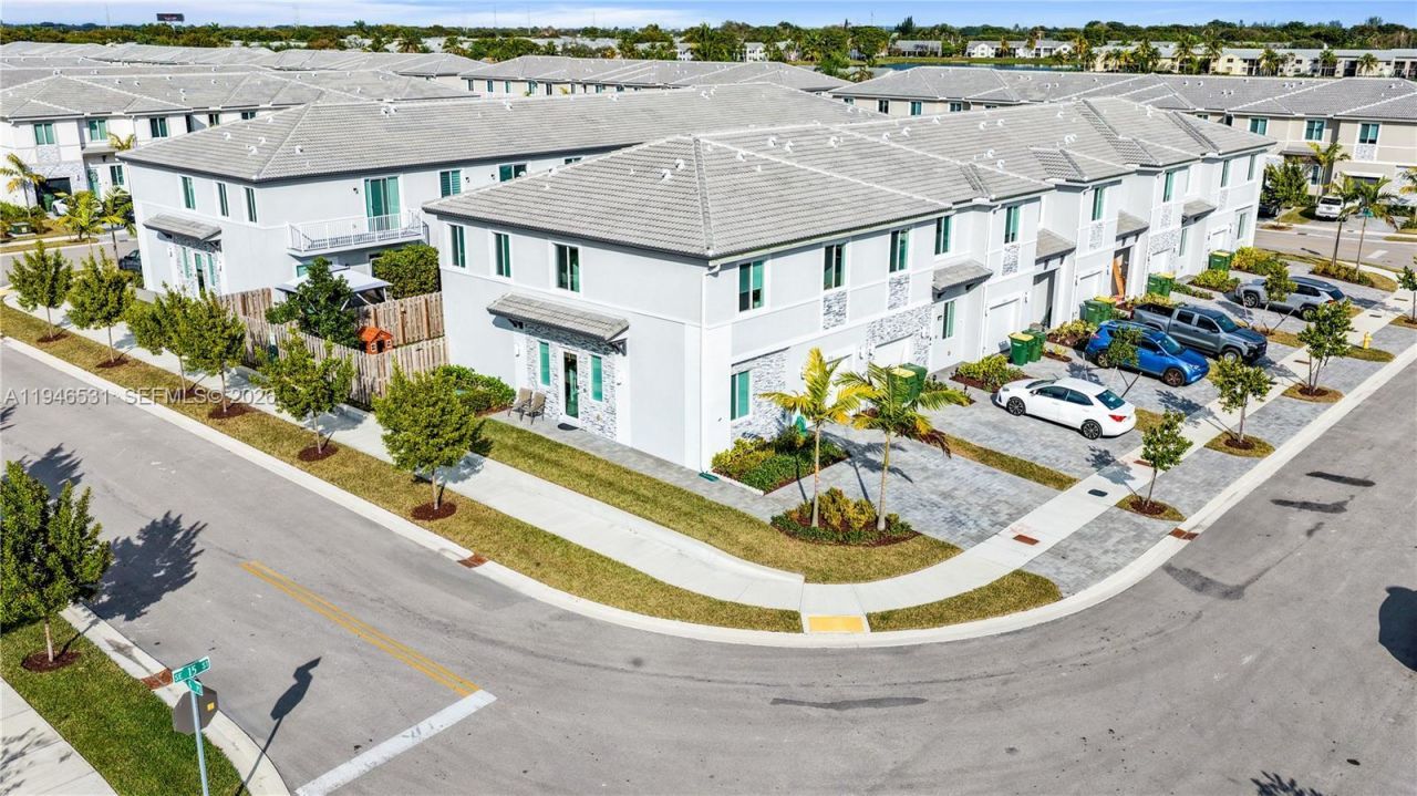 11919 SW 247 Ter, Homestead, FL 33032 Photo