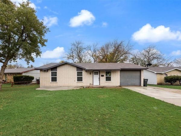 3853 Commonwealth Drive, Garland, TX 75043