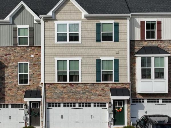 1150 ROSECROFT LANE, YORK, PA 17403