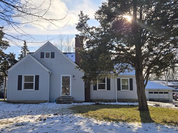 1026 60th Street SE, Grand Rapids, MI 49508