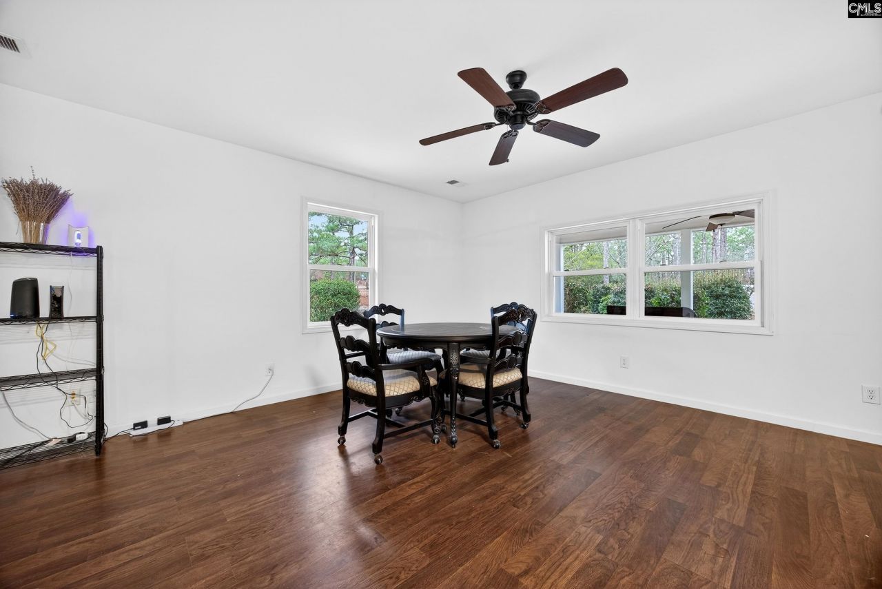 2668 Steven Campbell Road Photo 19