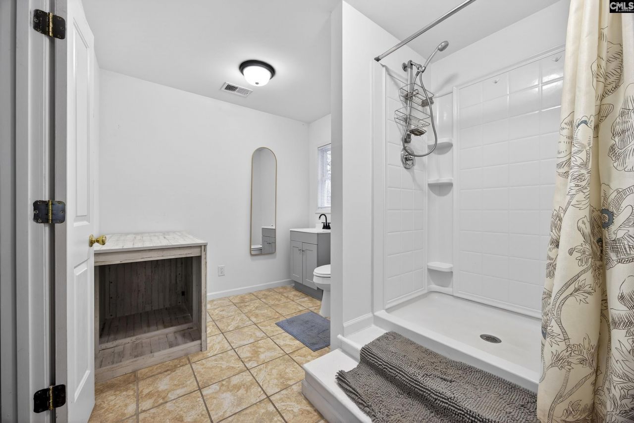 2668 Steven Campbell Road Photo 21