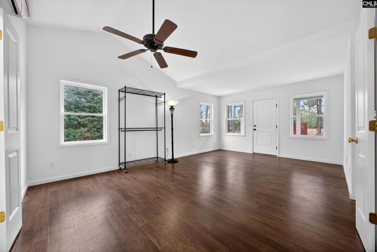 2668 Steven Campbell Road Photo 27