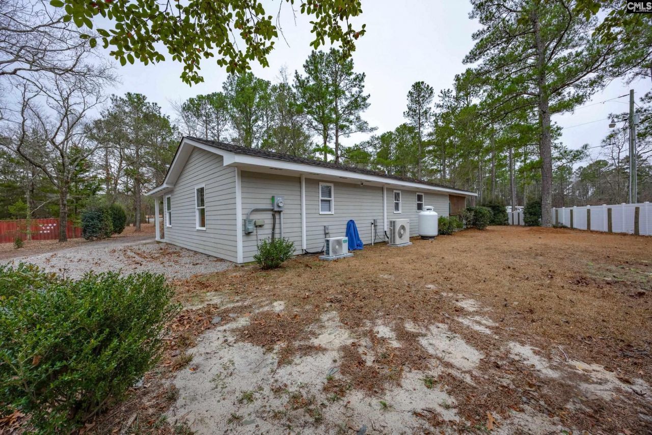 2668 Steven Campbell Road Photo 8