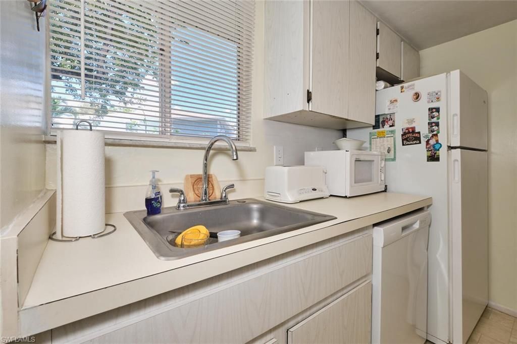 3350 Alouette Cir, Unit 1, Fort Myers, FL 33907 Photo