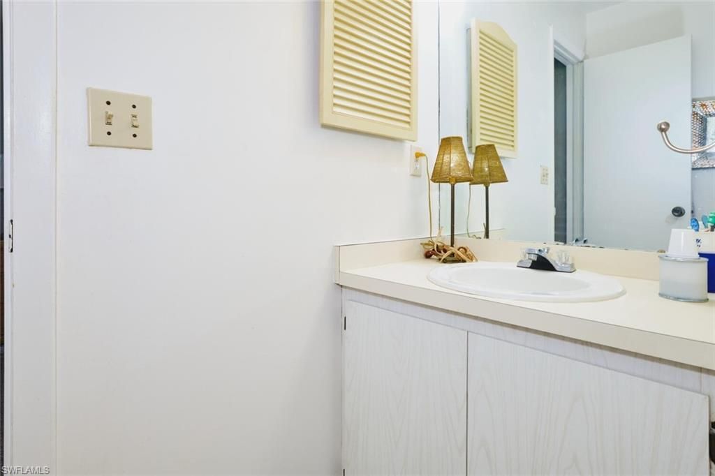 3350 Alouette Cir, Unit 1, Fort Myers, FL 33907 Photo