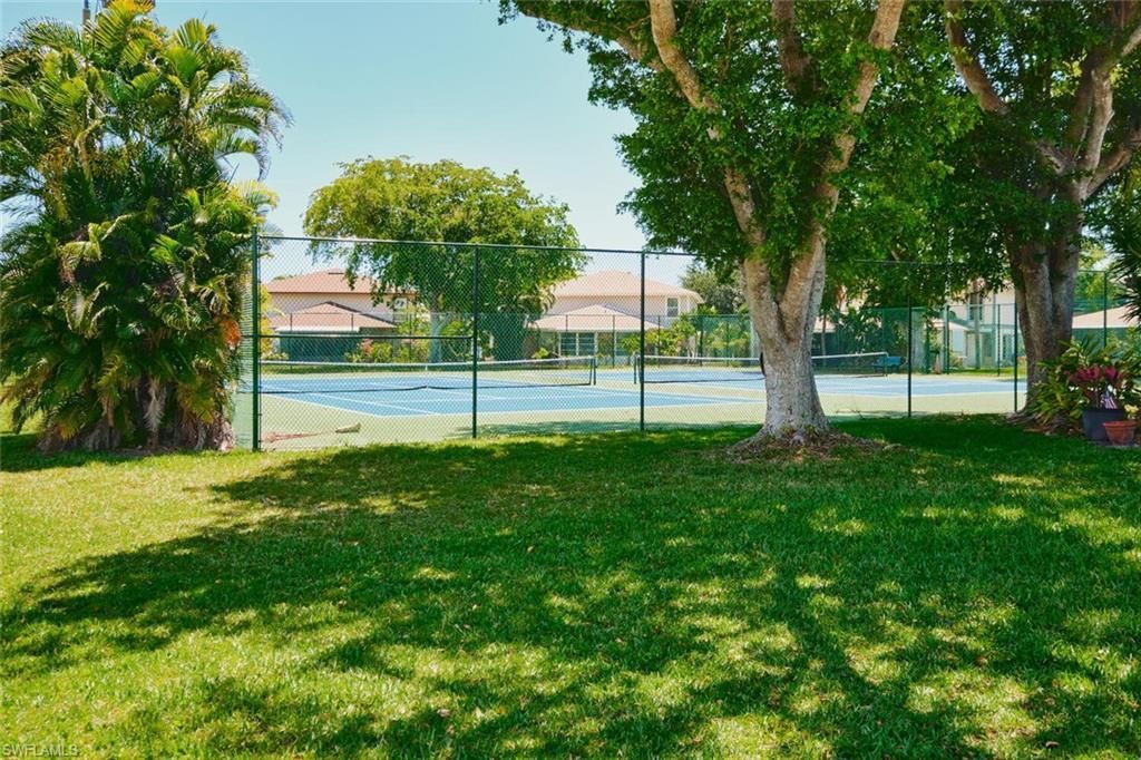 3350 Alouette Cir, Unit 1, Fort Myers, FL 33907 Photo