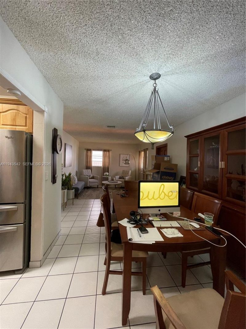 3270 SW 7th St, Miami, FL 33135 Photo