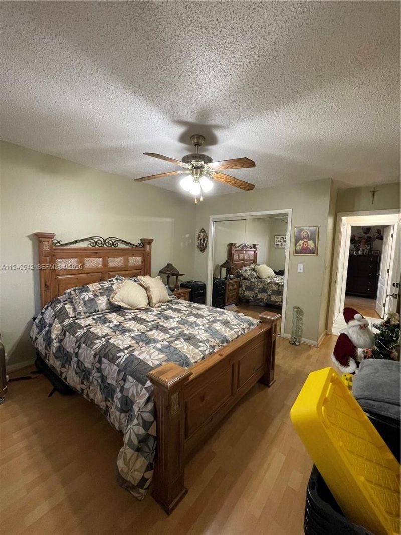 3270 SW 7th St, Miami, FL 33135 Photo