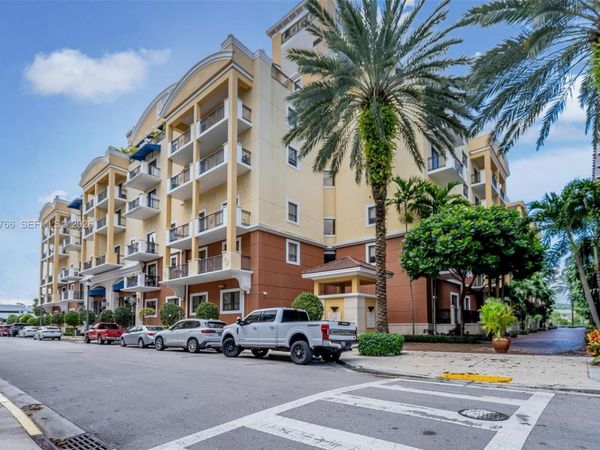 8395 SW 73rd Ave, Unit 314, Miami, FL 33143