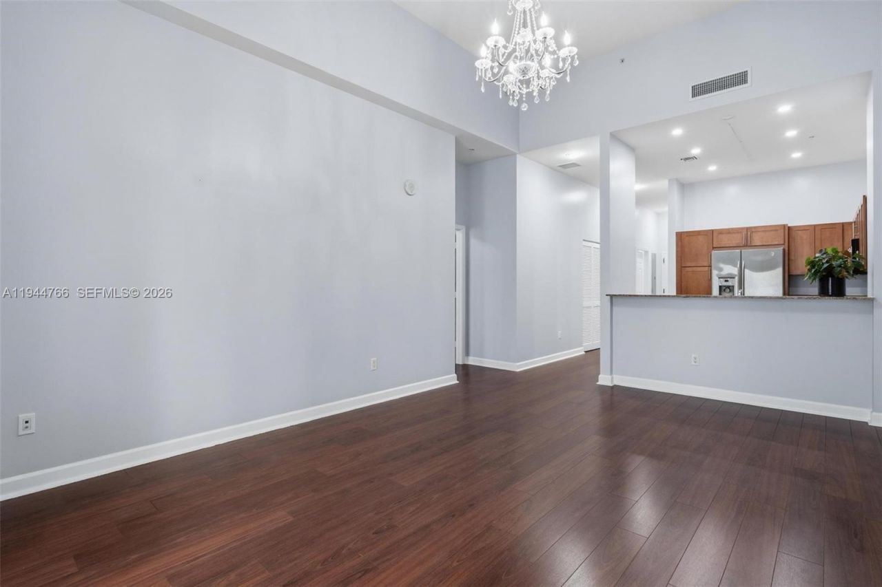 8395 SW 73rd Ave, Unit 314, Miami, FL 33143 Photo