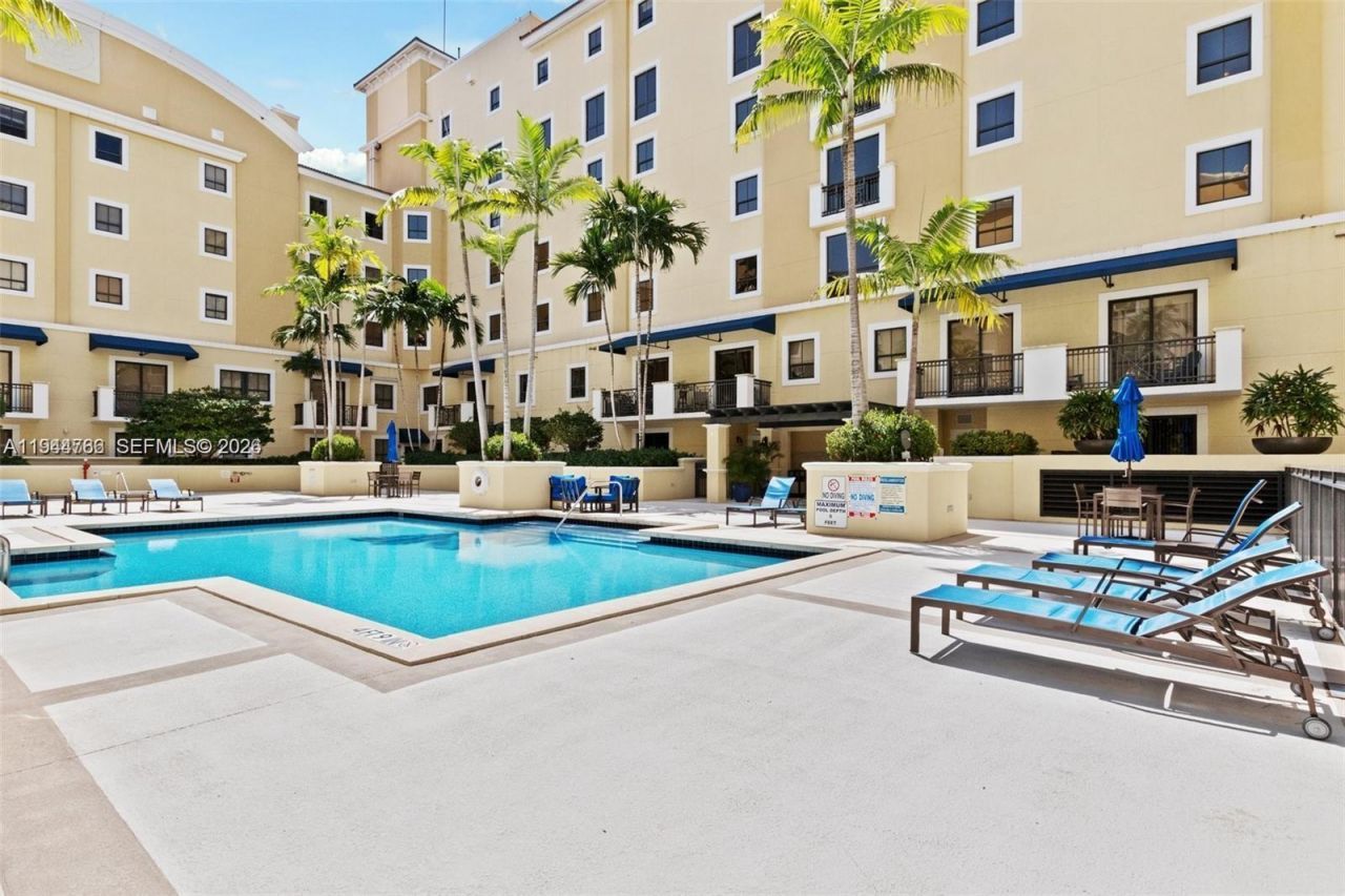 8395 SW 73rd Ave, Unit 314, Miami, FL 33143 Photo