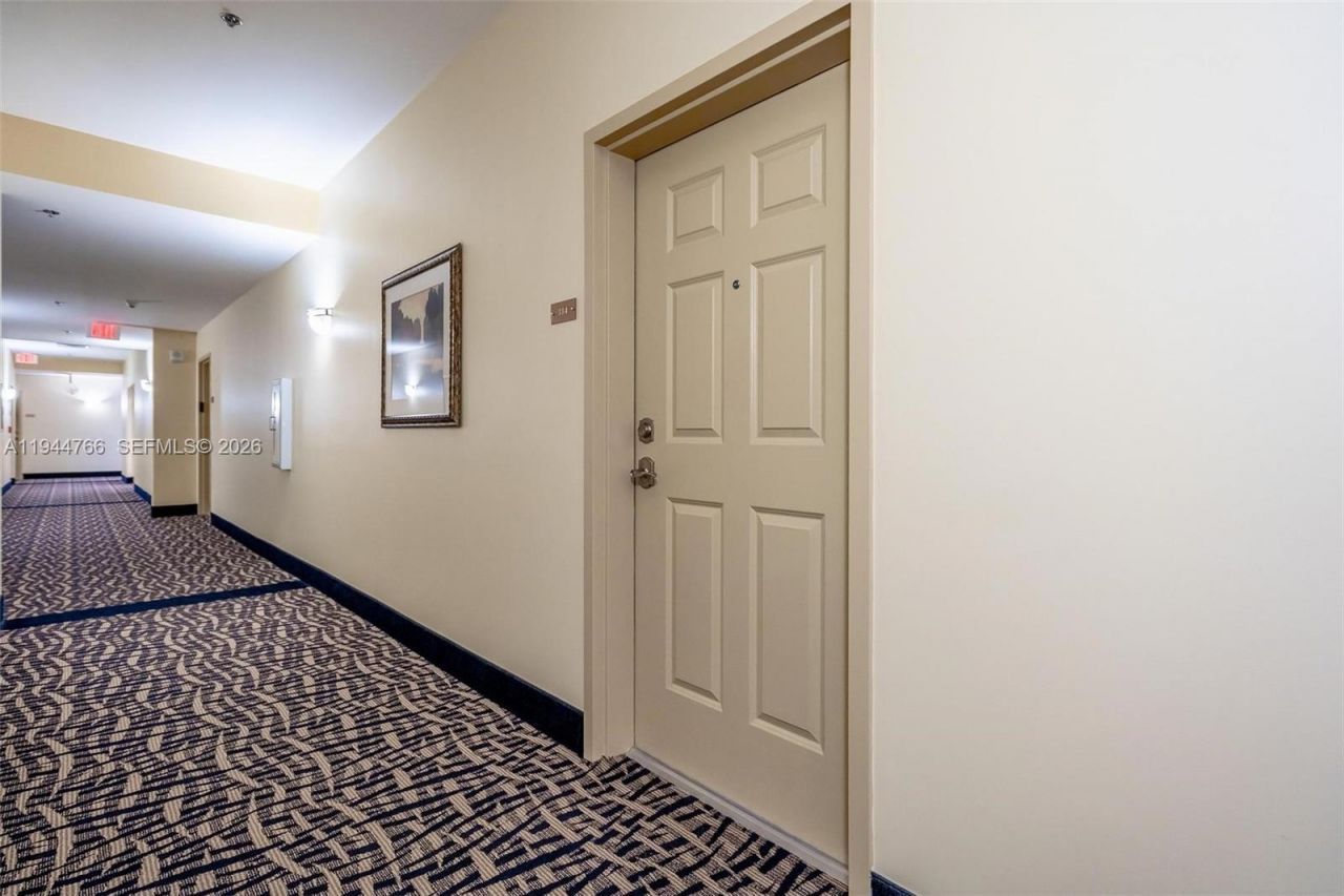 8395 SW 73rd Ave, Unit 314, Miami, FL 33143 Photo
