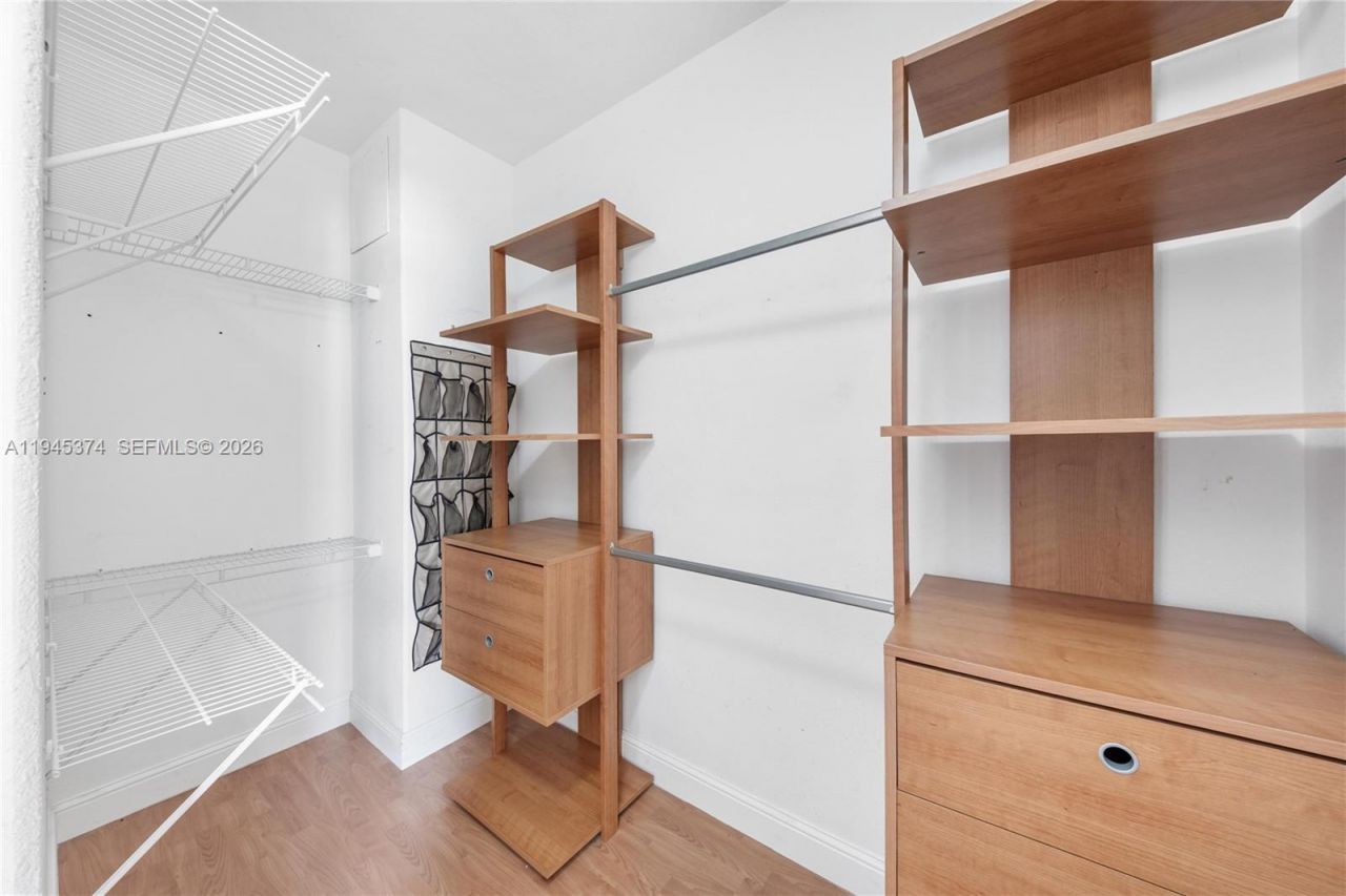 5560 NW 107th Ave, Unit 1012, Doral, FL 33178 Photo