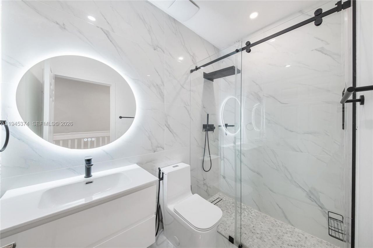 5560 NW 107th Ave, Unit 1012, Doral, FL 33178 Photo