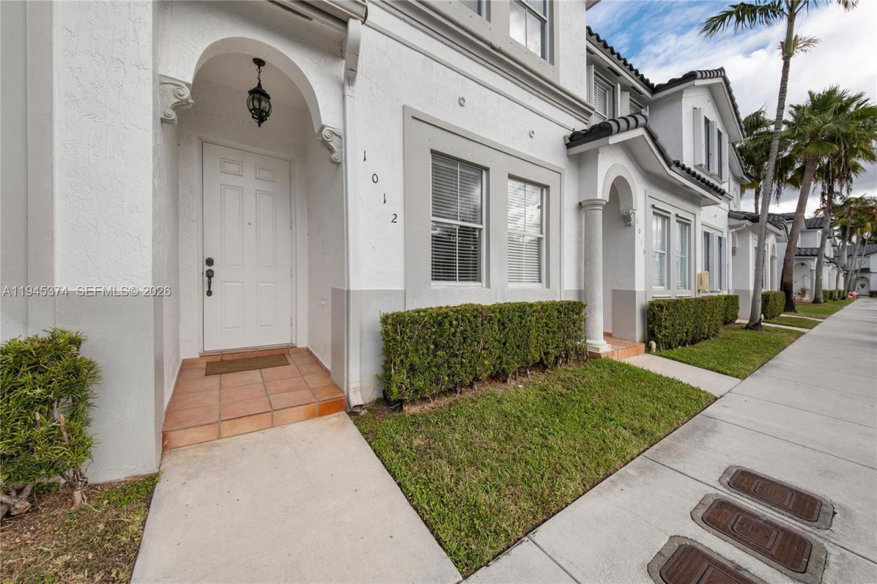 5560 NW 107th Ave, Unit 1012, Doral, FL 33178 Photo