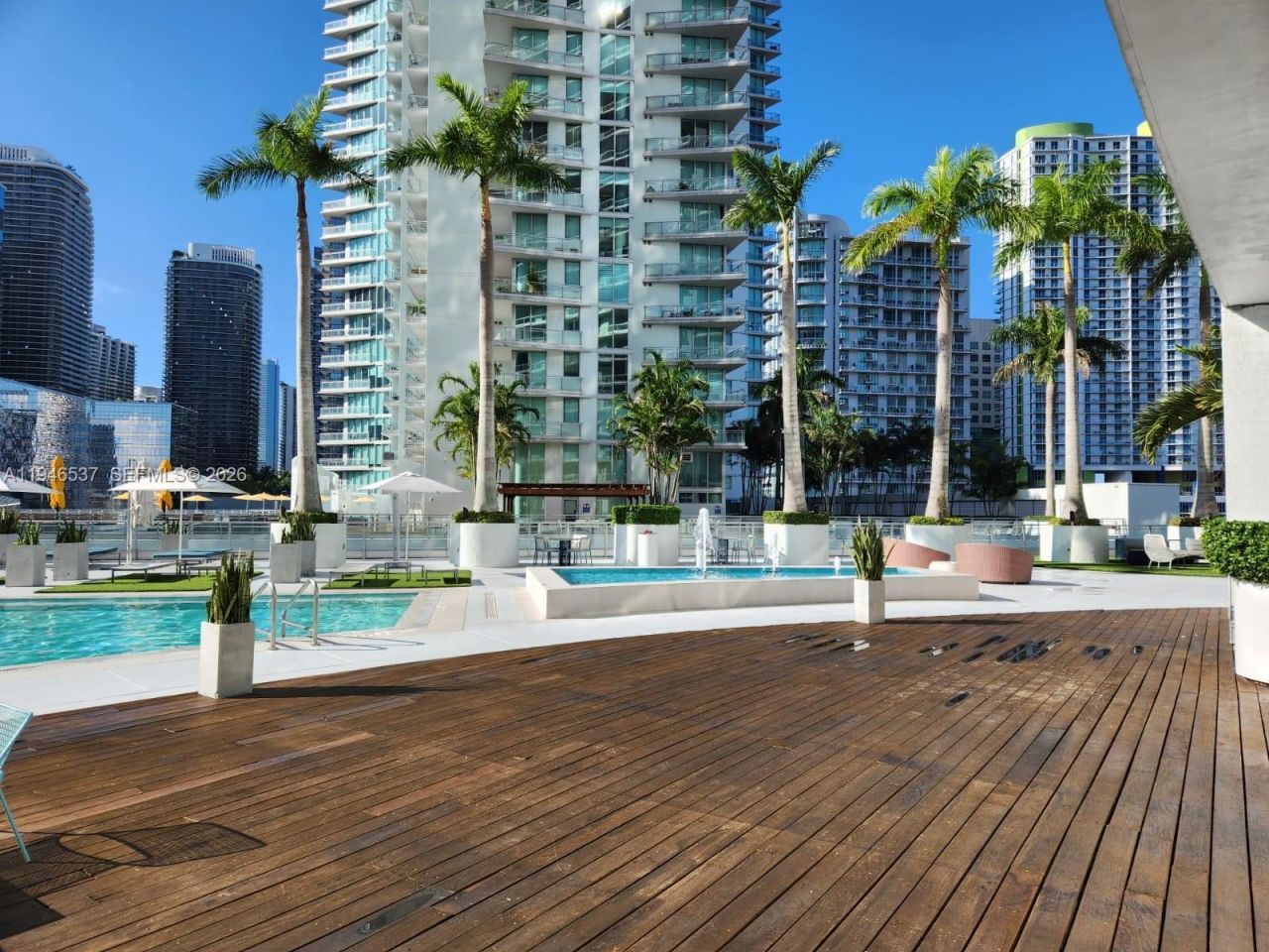 90 SW 3rd St, Unit 3706, Miami, FL 33130 Photo