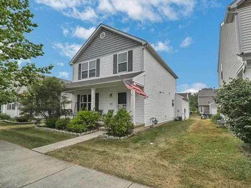 5642 Alliance Way , Columbus, OH 43228 Photo 1