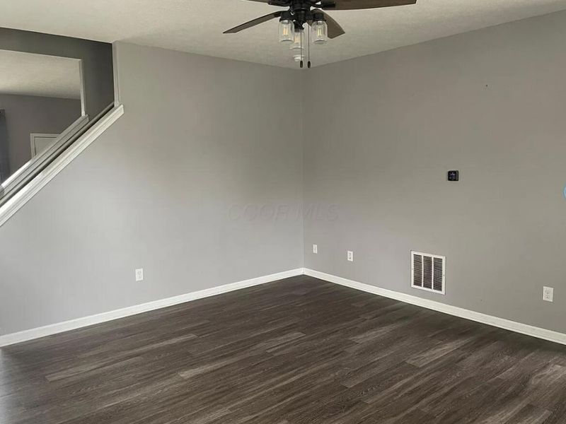 5642 Alliance Way , Columbus, OH 43228 Photo 3