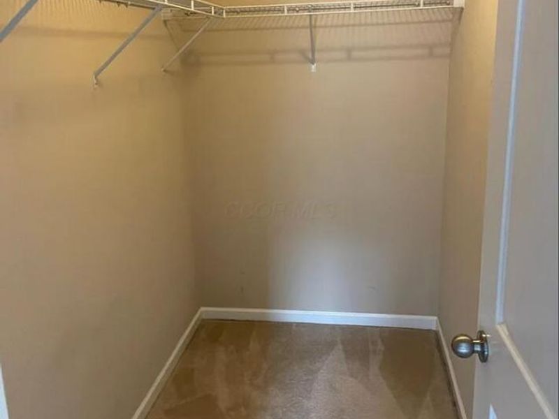 5642 Alliance Way , Columbus, OH 43228 Photo 8