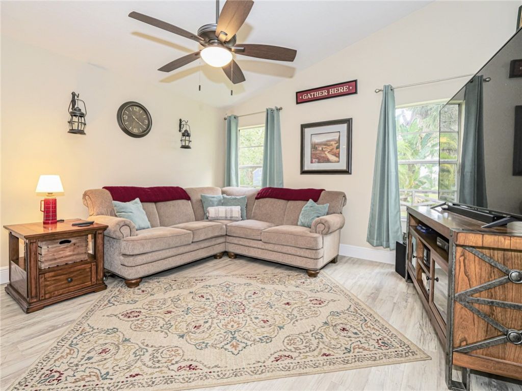 9673 Fleming Grant Road, Sebastian, FL 32976 Photo