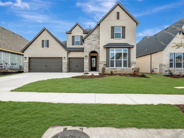 305 Short Cut Street, Northlake, TX 76247