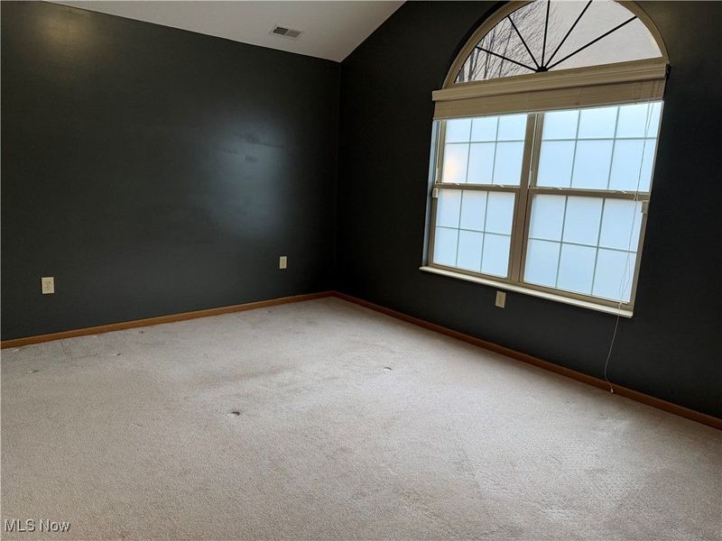 8823 Scotslanding Circle NW, Massillon, OH 44646 Photo 13