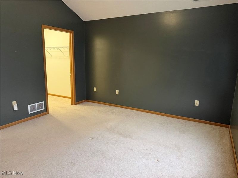 8823 Scotslanding Circle NW, Massillon, OH 44646 Photo 14