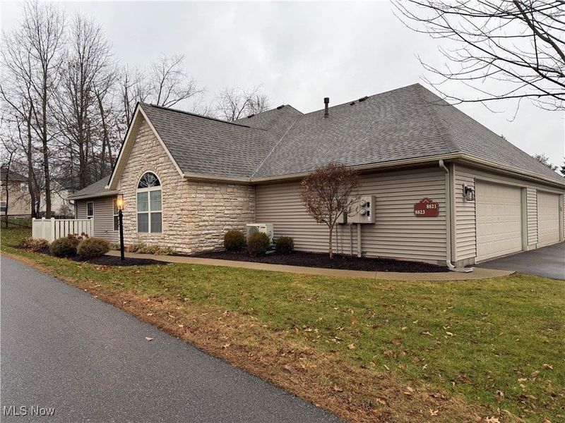 8823 Scotslanding Circle NW, Massillon, OH 44646 Photo 28