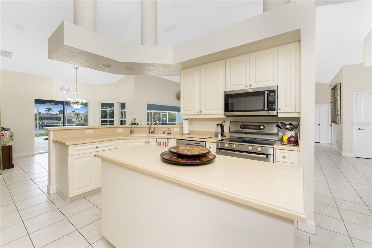 2801 Ryan Boulevard, Punta Gorda, FL 33950 Photo