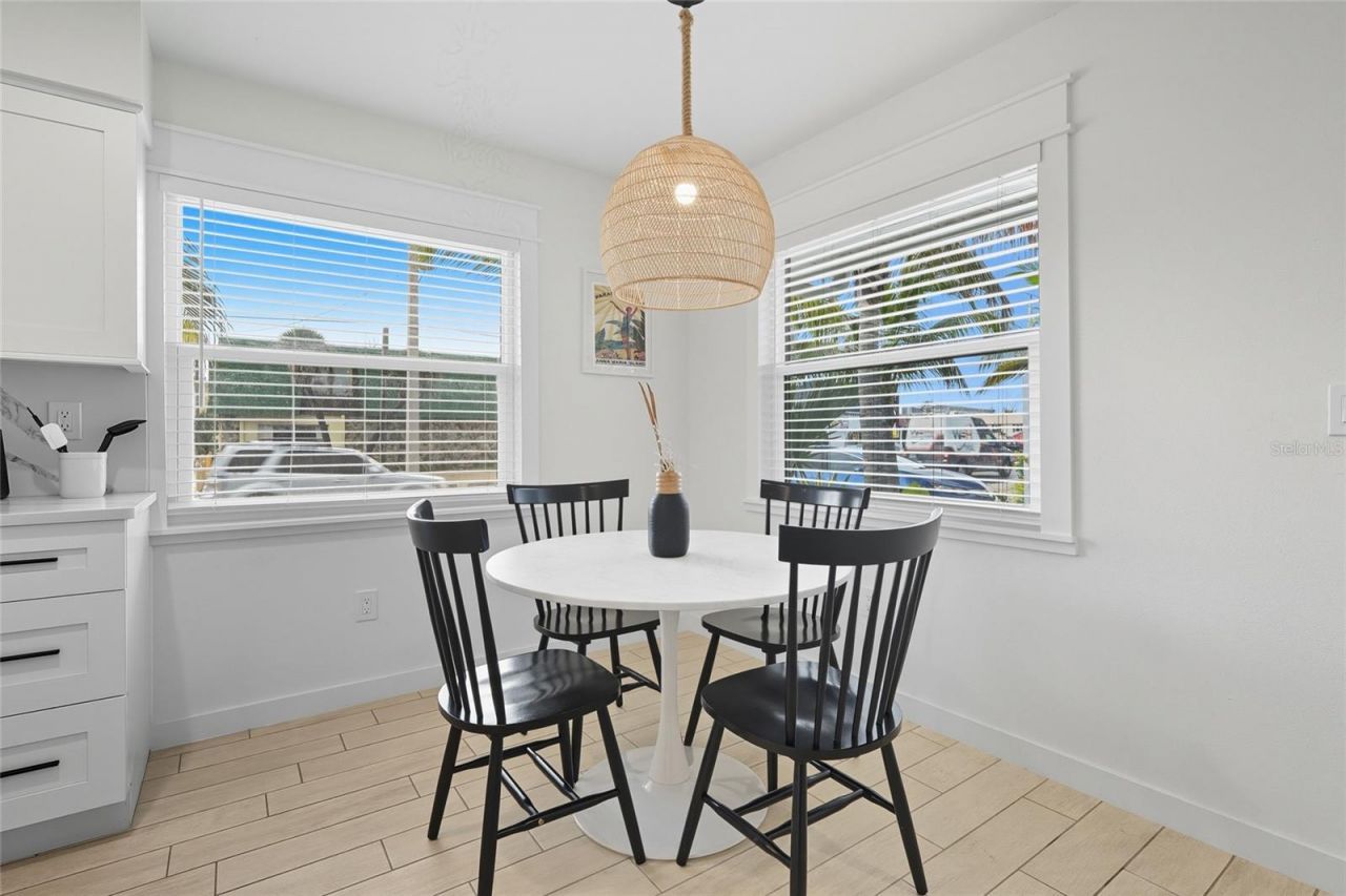 3014 Gulf Drive, Holmes Beach, FL 34217 Photo