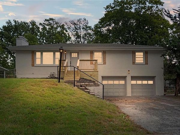 2217 N 83rd Street, Kansas City, KS 66109