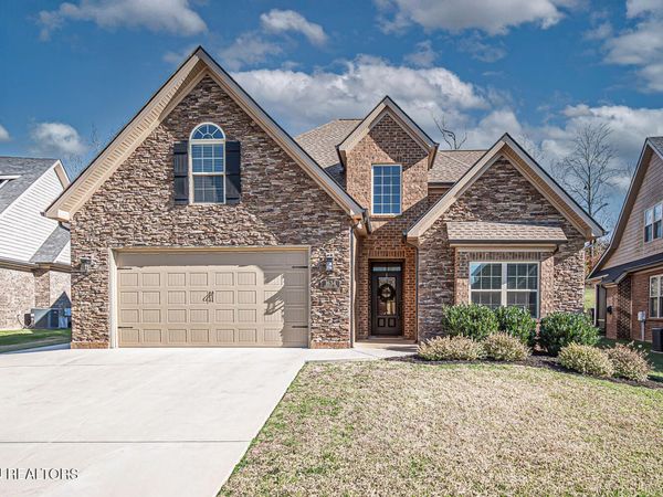 1634 Sugarfield Lane, Knoxville, TN 37932