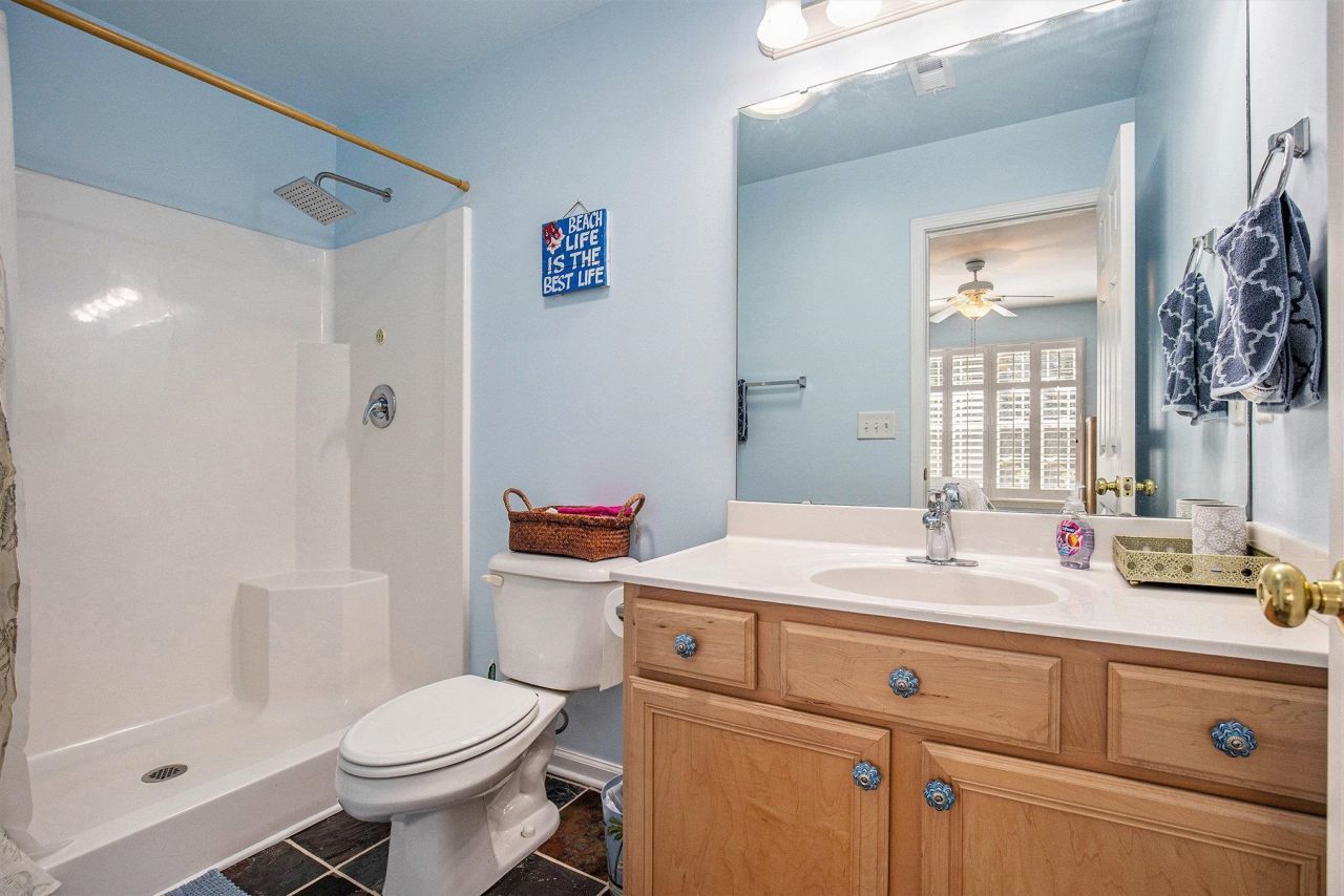 6487 Royal Pine Dr. Photo 14