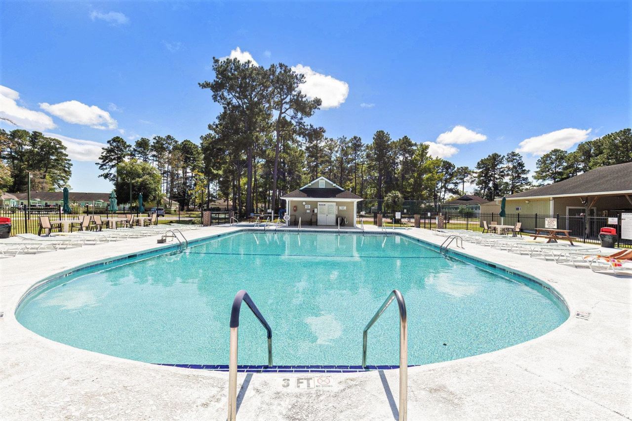 6487 Royal Pine Dr. Photo 35