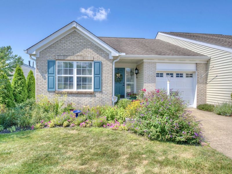 8465 Bridle Court, Florence, KY 41042 Photo 1