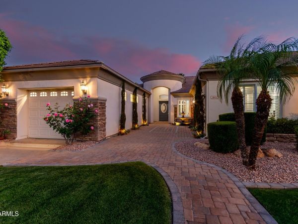 3931 E FOX Circle, Mesa, AZ 85205