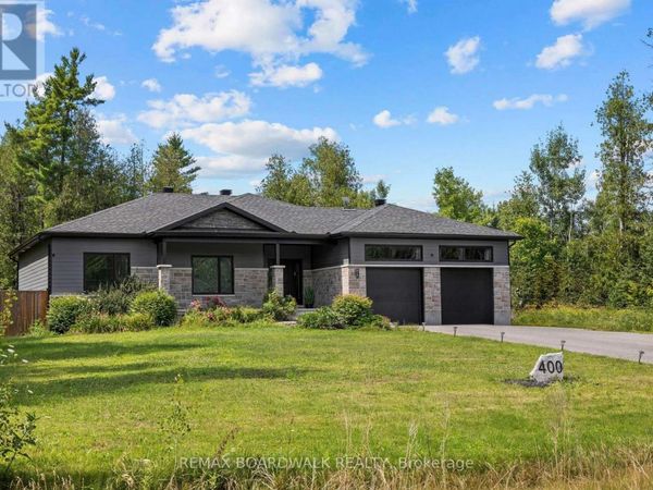 400 Cinnamon Crescent, Ottawa, ON K0A2H0