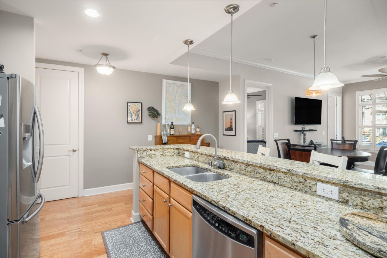 125 Pier View Street Photo 10