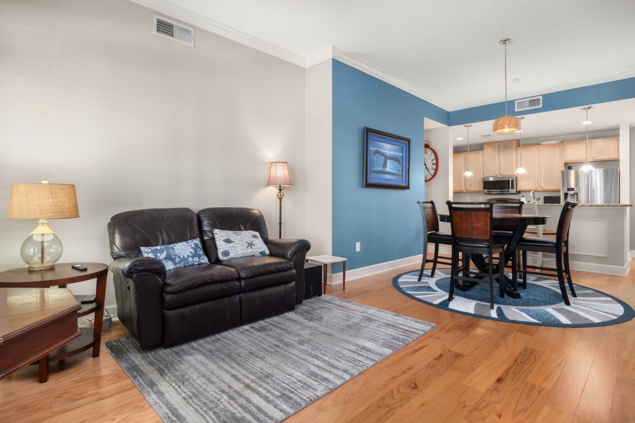 125 Pier View Street Photo 5