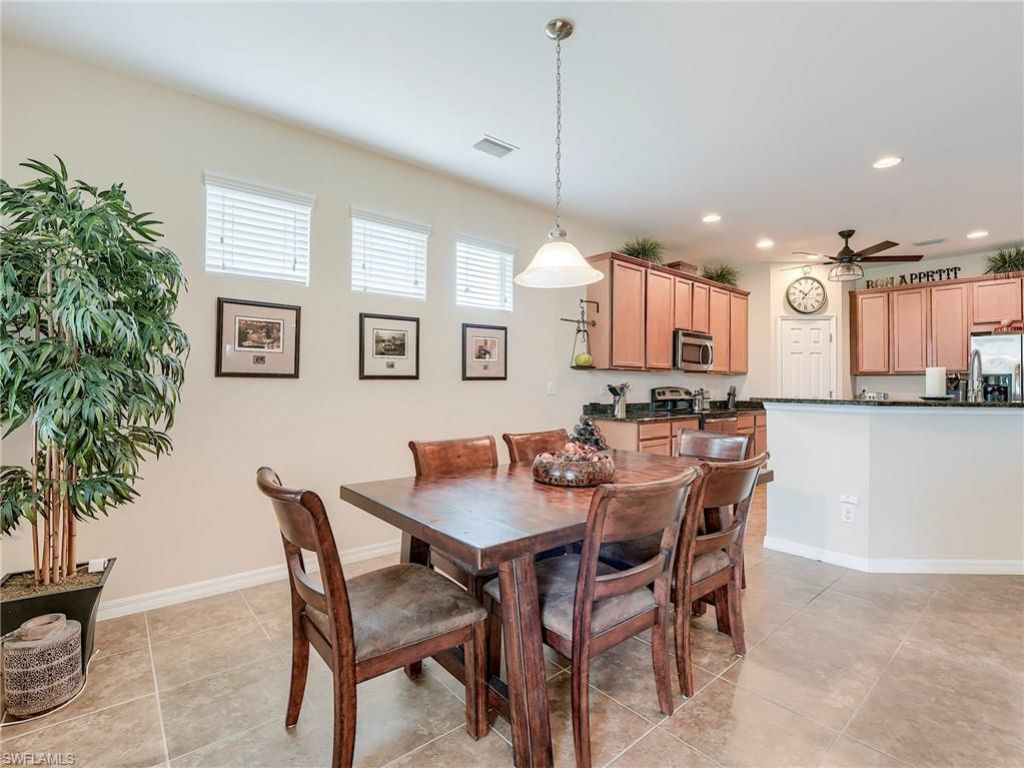 2466 Ashbury Cir, Cape Coral, FL 33991 Photo