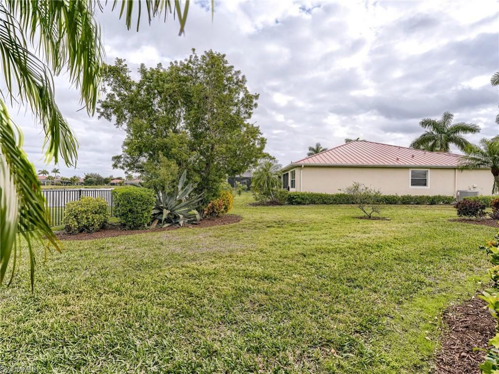 2466 Ashbury Cir, Cape Coral, FL 33991 Photo