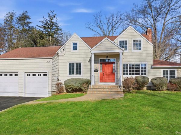 66 Wood Avenue, Ardsley, NY 10502