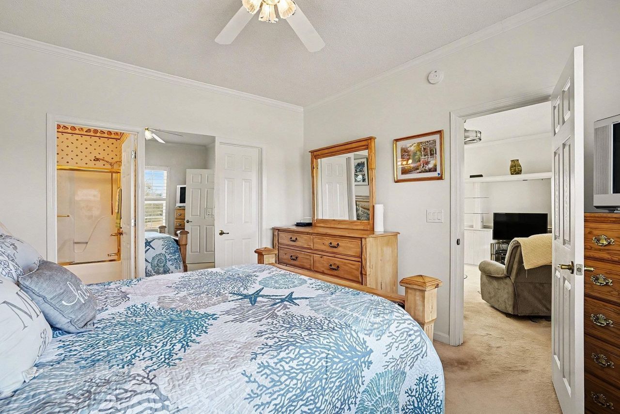 4429 Turtle Ln. Photo 17