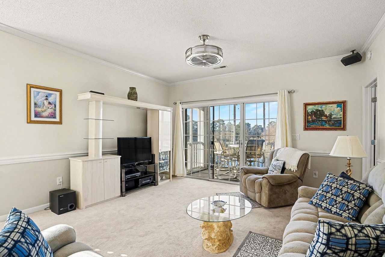 4429 Turtle Ln. Photo 5