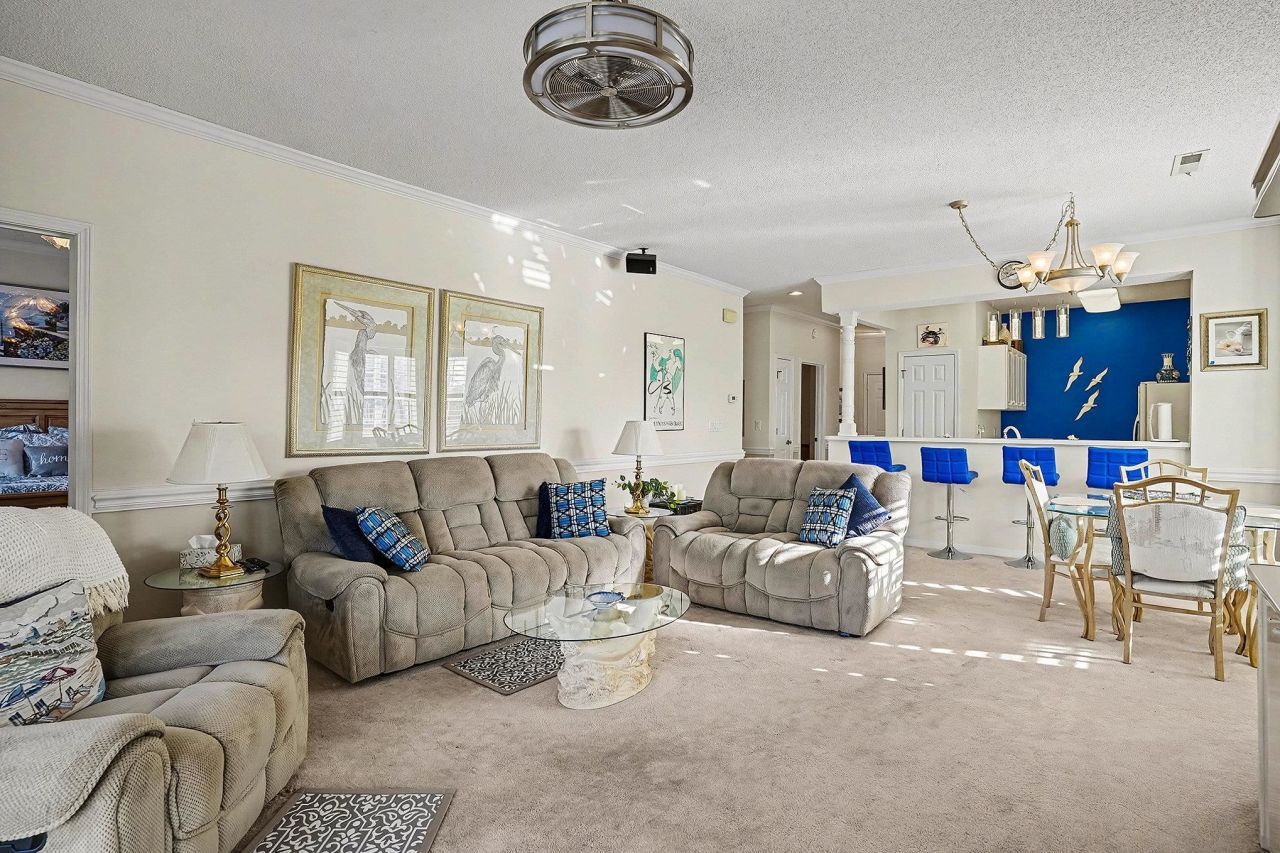 4429 Turtle Ln. Photo 7