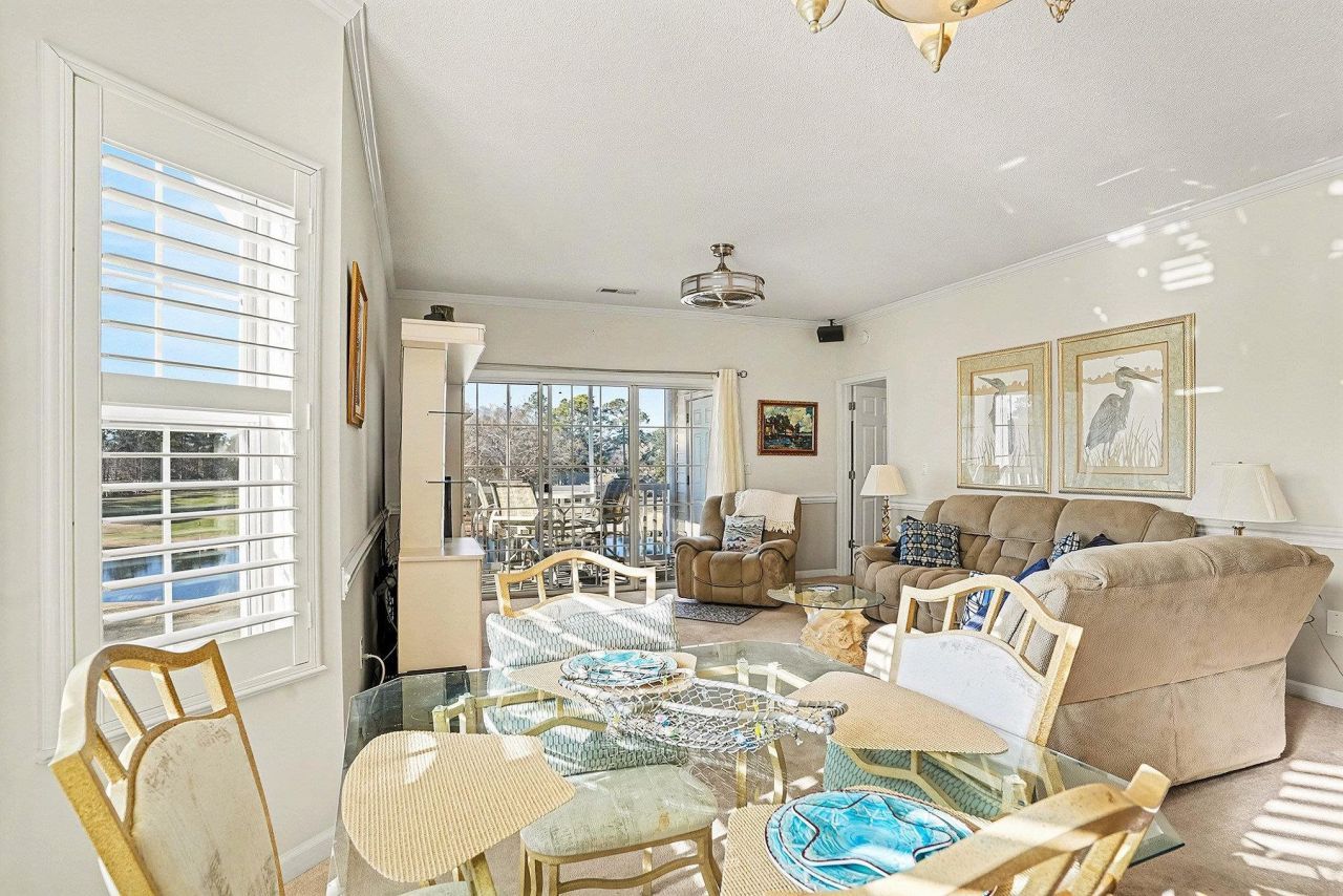 4429 Turtle Ln. Photo 8