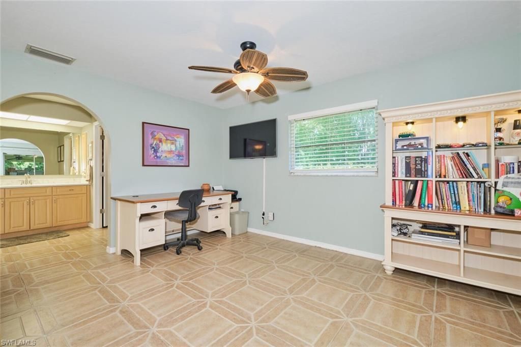 140 SE 8th St, Cape Coral, FL 33990 Photo